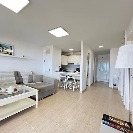 アパート Paulmarie Family Panoramic ロスクリスティアーノス